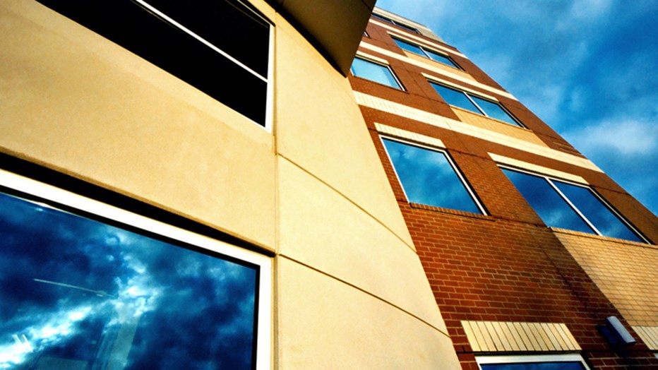 City of Hillsboro Civic Center www.skanska.ro