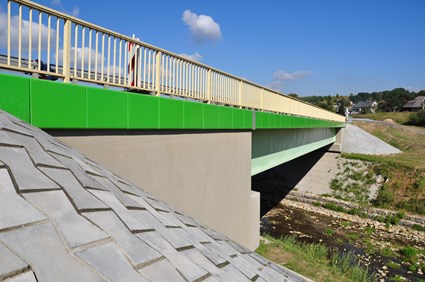 Bridge in Kamienica Dolna