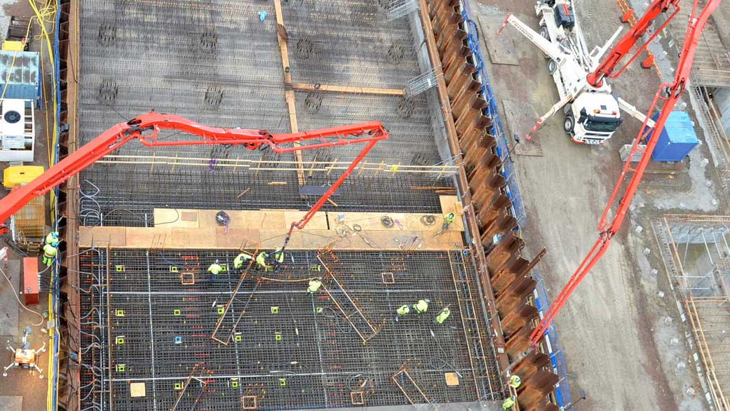 Overview of the ESS Target, Monolith. In the middle a rotating wheel made of Tungsten will be installed, and this is where spallation occurs.
