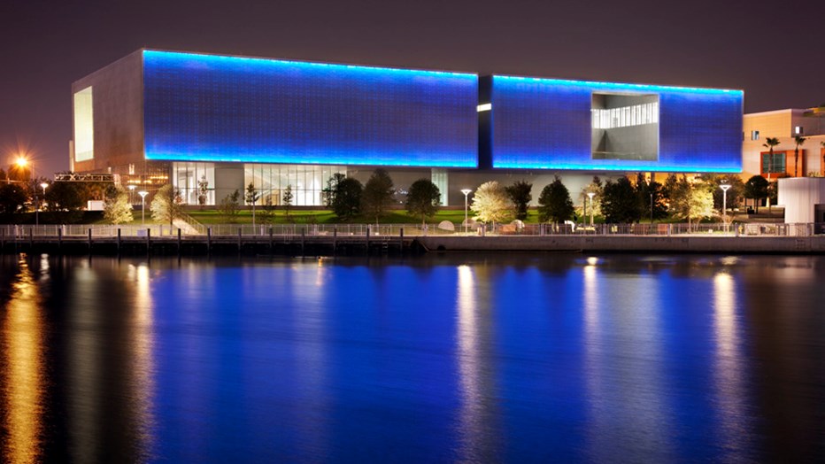 Tampa Museum of Art and Waterfront Park Tampa Museum of Art and Waterfront Park