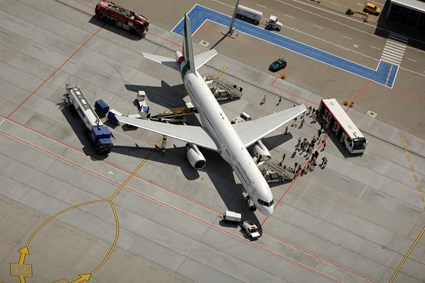 Lawica Airport