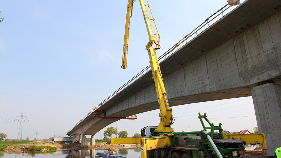 Construction of carriageway of eastern provincial road Bielany-Lany- Dlugoleka  Construction of carriageway of eastern provincial road Bielany-Lany- Dlugoleka
