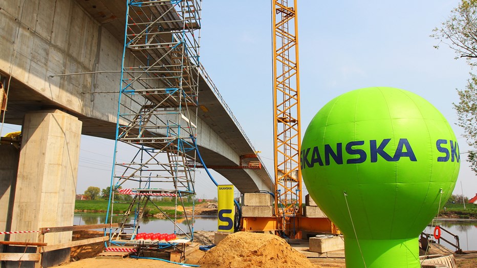 Construction of carriageway of eastern provincial road Bielany-Lany- Dlugoleka  Construction of carriageway of eastern provincial road Bielany-Lany- Dlugoleka