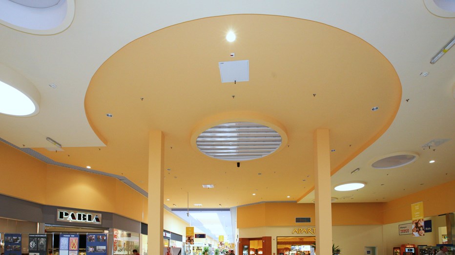 Tesco shopping arcades in Bielsko-Biała Tesco shopping arcades in Bielsko-Biała