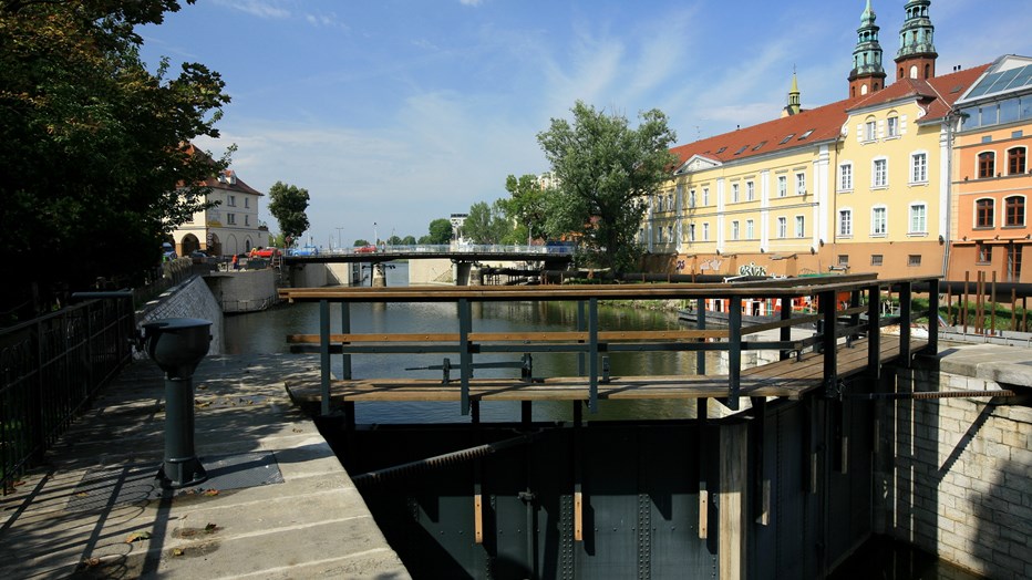 Flood protection facility for Młynówka, Opole  Flood protection facility for Młynówka, Opole