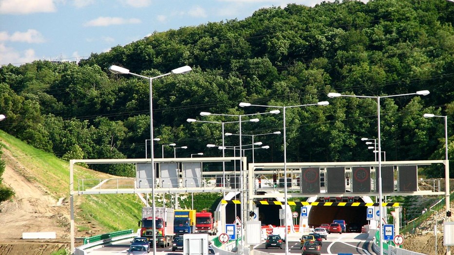 Tunnel Sitina 2 Tunnel Sitina 2