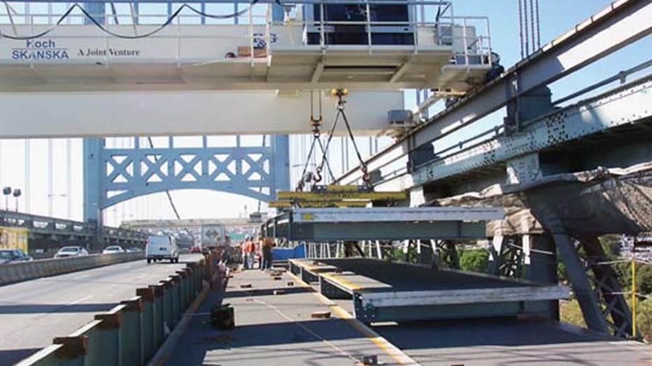 Traveling Overhead Crane Traveling Overhead Crane