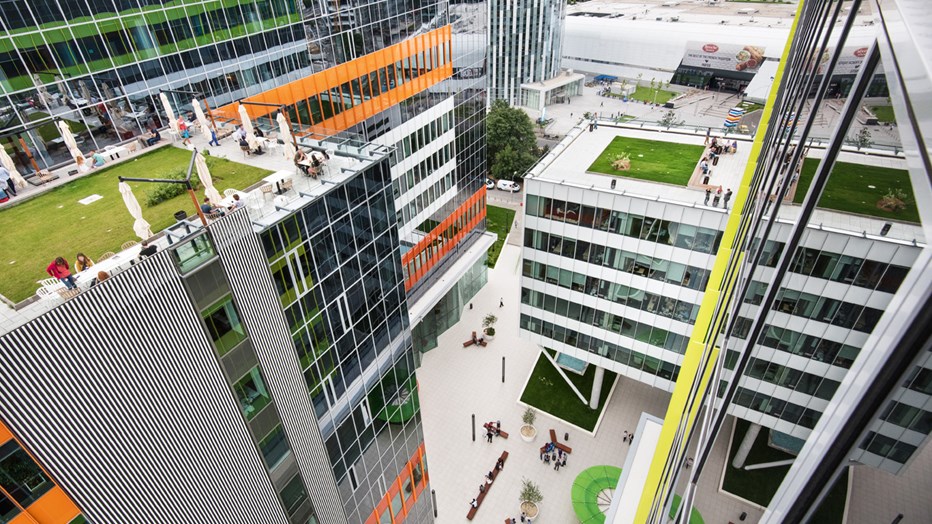 Green Court Bucharest Www Skanska Ro